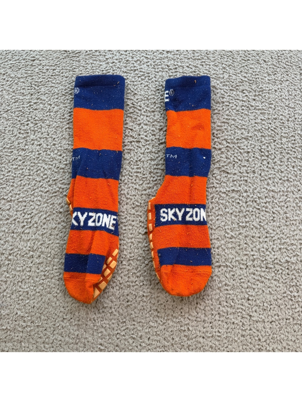 Sky Zone Trampoline Park Grip Socks Orange Blue Non Slip Crew Socks Adult Unisex